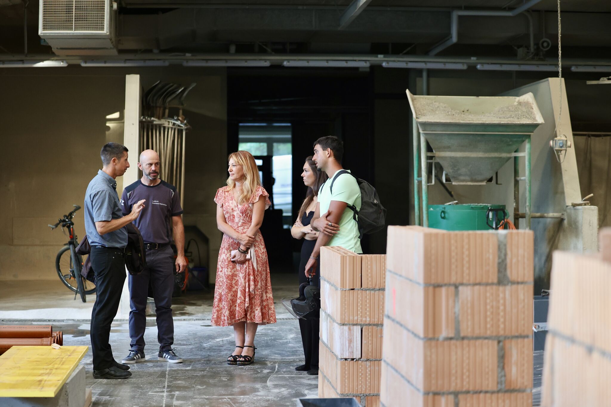 Présentation dans la halle de formation de l’IFC